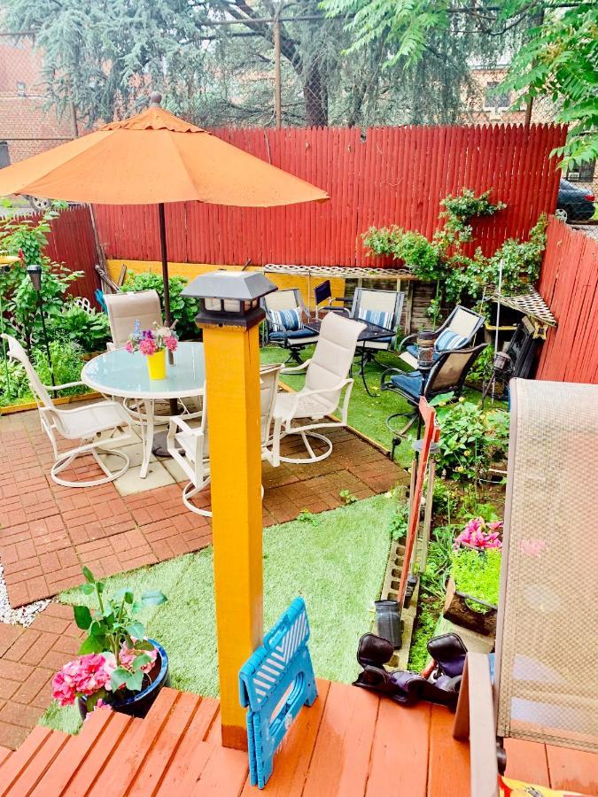 Lga Airport 3 Mins, 3 Bedroom Duplex House, Parking And Private Backyard, 9Mins Subway! Nova Iorque Exterior foto